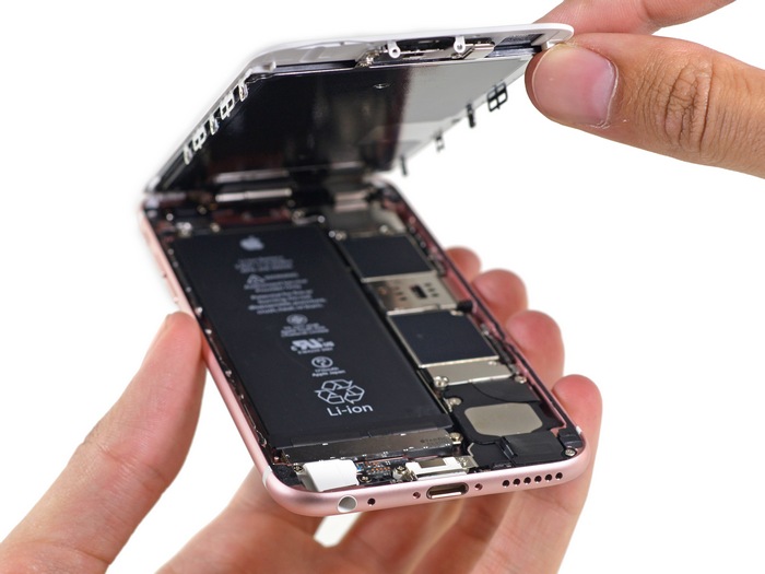 به روزرسانی iOS 10.2 مشکل باتری آیفون را بدتر کرده است!؟