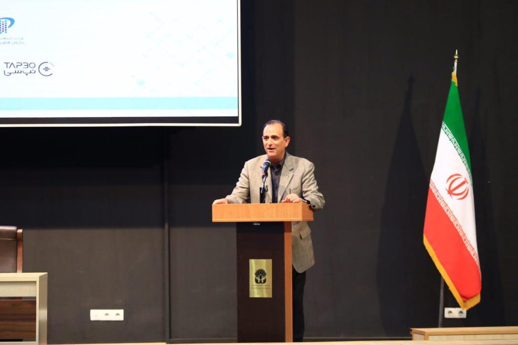 [الکامپ۹۶] رییس سازمان نصر کشور در همایش آینده اقتصاد فناوری اطلاعات اعلام کرد: الکامپ، نمایش خوبی از رشد شتابان فاوا در کشور است