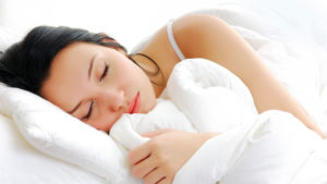 دلیل عرق کردن شب