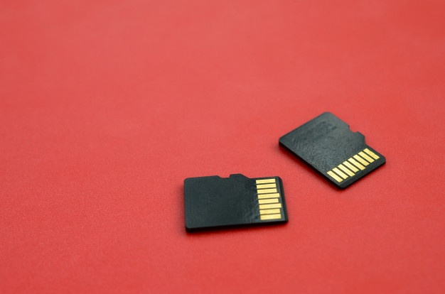 گوشی های آینده هواوی حق استفاده از مموری کارت microSD را ندارند