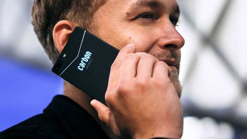 گوشی Carbon 1 Mark II با بدنه فیبرکربن به ضخامت ۶.۳ میلی متر و وزن ۱۲۵ گرم رسما معرفی شد