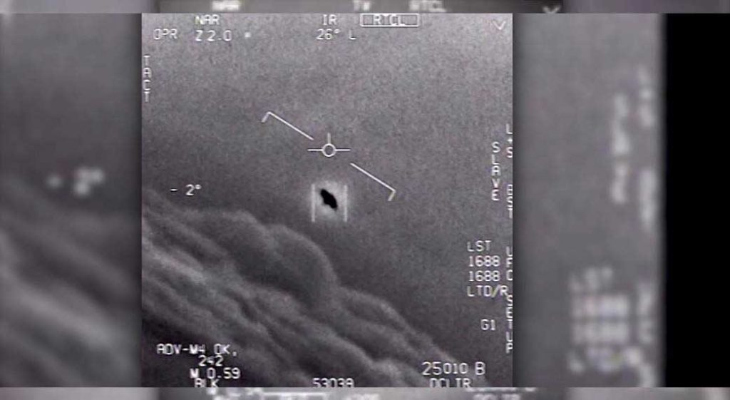 ویدیوهای منتشر شده از UFO توسط پنتاگون در اردیبهشت ۹۹