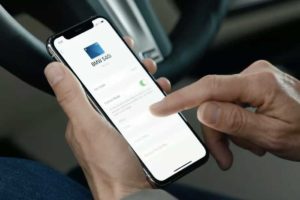 iOS 14 با CarKey