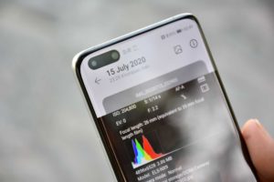 حداکثر ISO دوربین سلفی در حالت خودکار