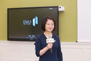 رابط کاربری EMUI 11
