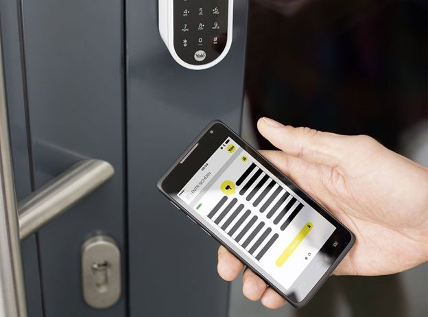قفل دیجیتال Alock پیشرو در صنعت دستگیره هوشمند و قفل کارتی هتلی