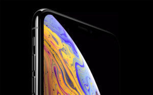 رفرش ریت صفحه نمایش آیفون ۱۳