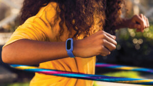 دستبند هوشمند Fitbit Ace 3