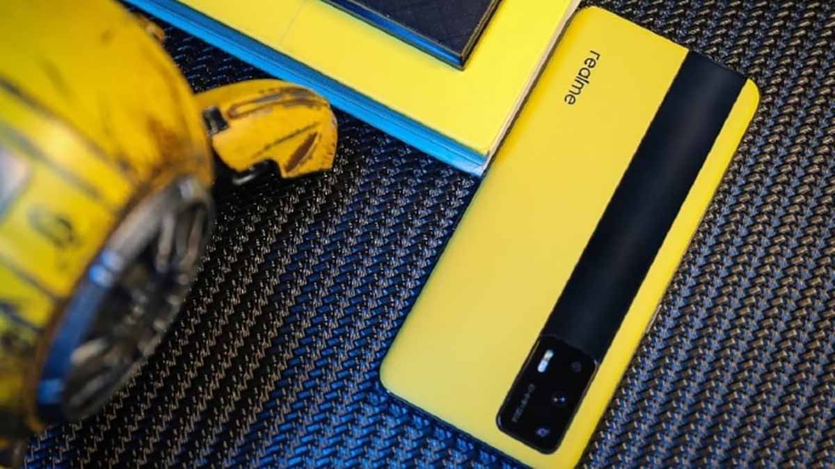 گوشی Realme GT 5G با نمایشگر ۱۲۰ هرتز و Snapdragon 888 رسما معرفی شد