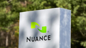 خرید Nuance توسط مایکروسافت