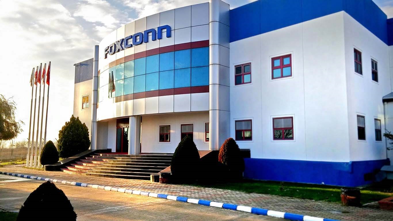 افزایش پاداش کارمندان Foxconn و Pegatron برای تولید آیفون ۱۳