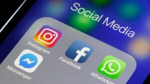 جمع آوری اطلاعات توسط فیسبوک و گوگل