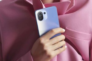 اولین گوشی شیائومی با نمایشگر 4K