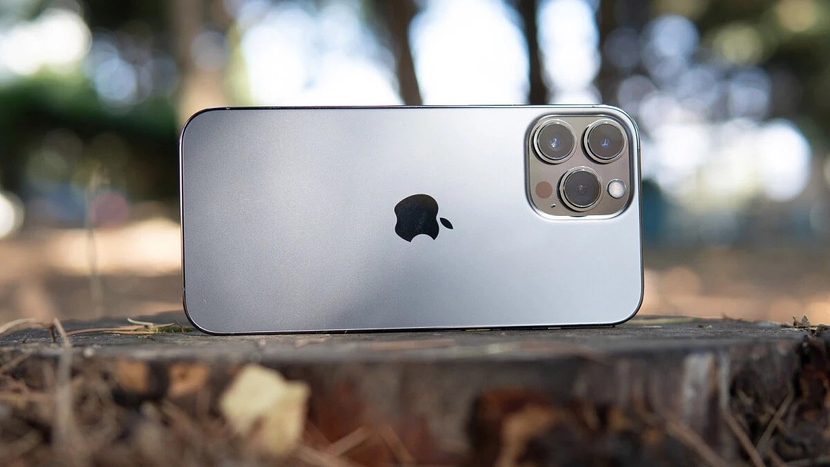 اپل پتنت لنز پریسکوپی پیشرفته برای دوربین آیفون‌های آینده خود را ثبت کرد