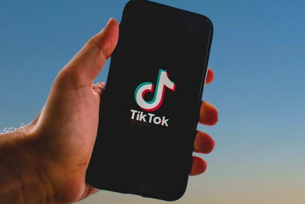 TikTok تأیید کرد که کارکنان چینی آن به داده‌های کاربران آمریکایی دسترسی داشتند