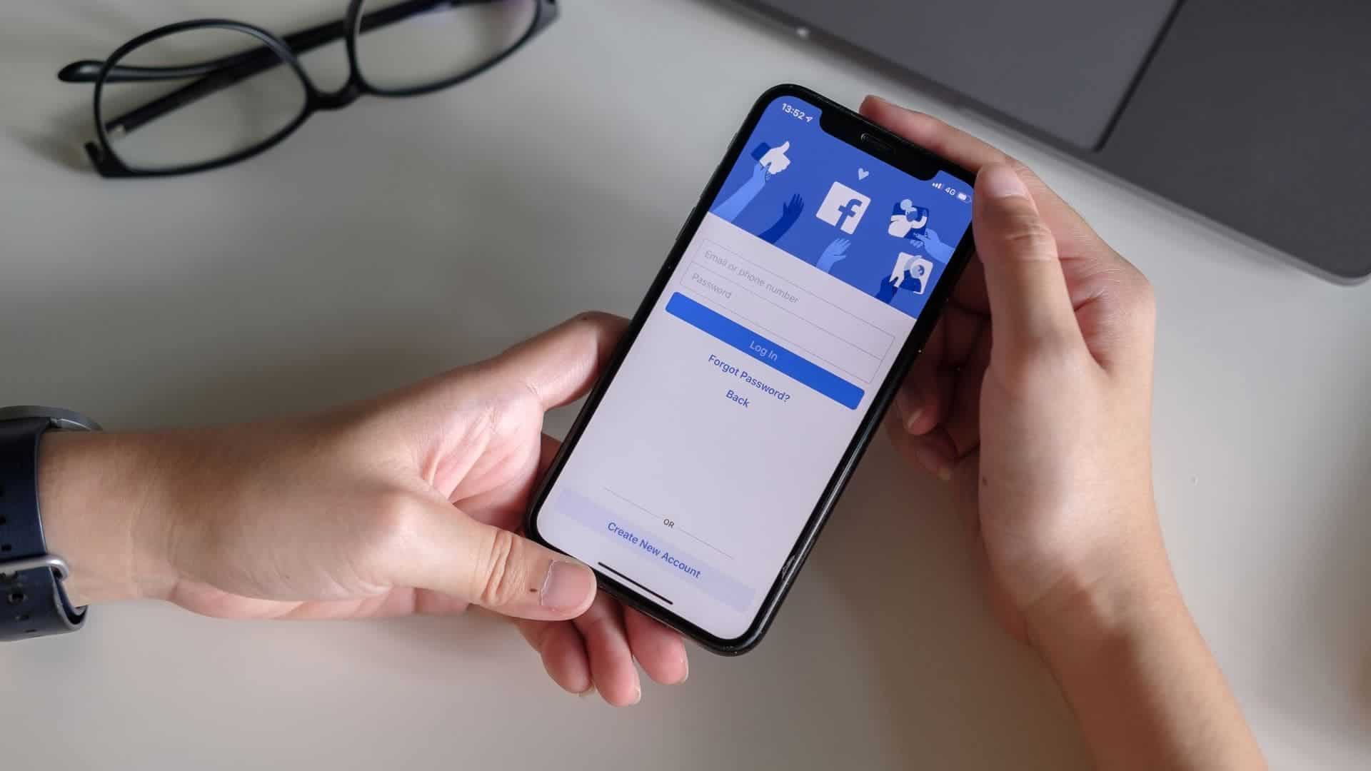 کاربران فیس بوک در آینده می‌توانند 5 پروفایل مجزا در هر حساب‌ کاربری ایجاد کنند
