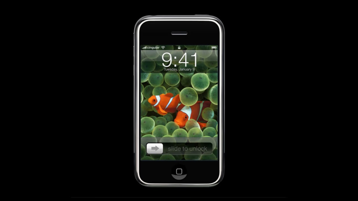 والپیپر نسل اول دلقک ماهی آیفون برای iOS 16