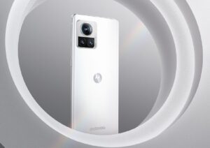 Motorola X30 Pro