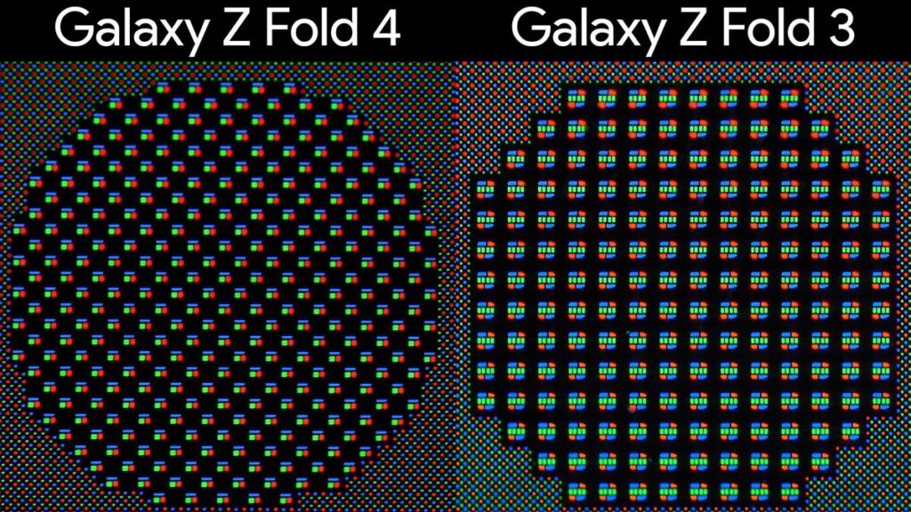 نمای نزدیک پنل نمایشگر گلکسی زد فولد ۴ در مقایسه با گلکسی زد فولد ۳ در بخش دوربین سلفی زیر نمایشگر