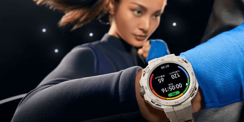 ساعت هوشمند هواوی Watch GT Cyber رسما در MWC 2023 معرفی شد