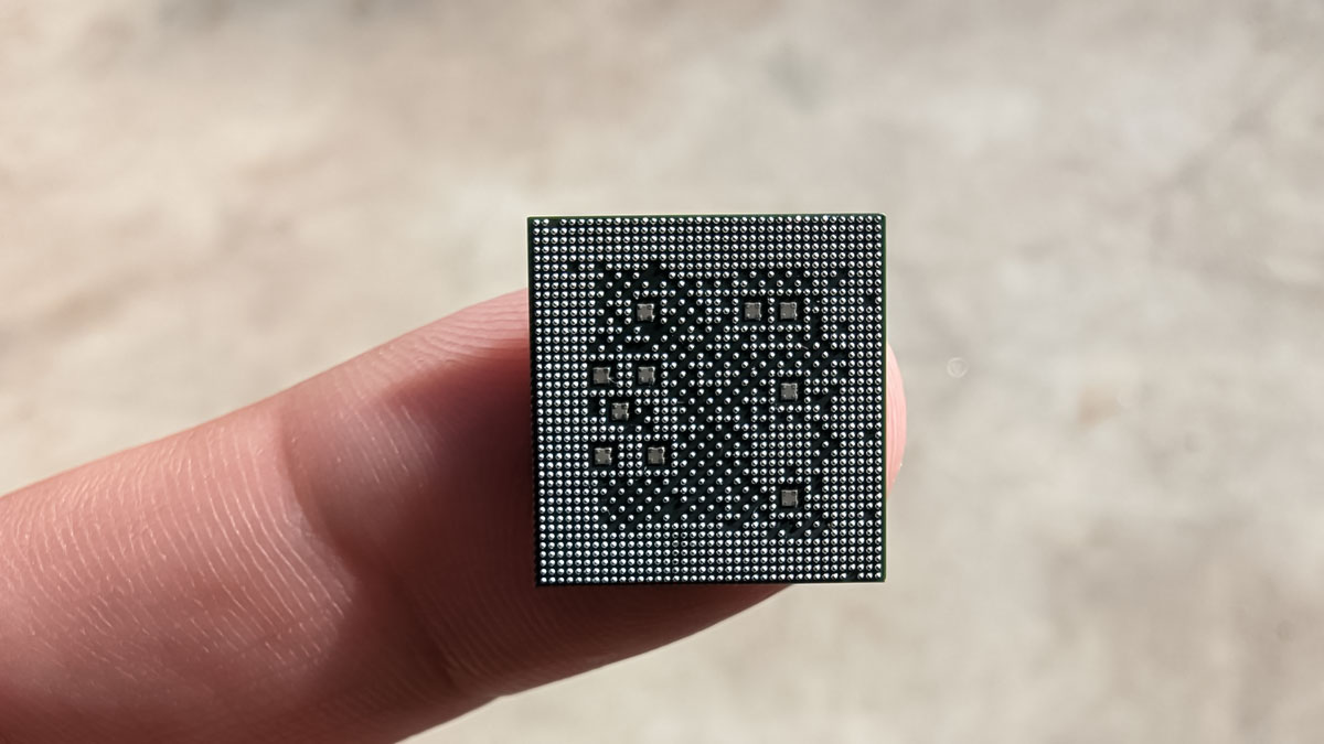 مدیاتک دیمنسیتی ۹۳۰۰ با ۴ هسته Cortex-X4 و بدون هسته‌های کوچک معرفی می‌شود؟