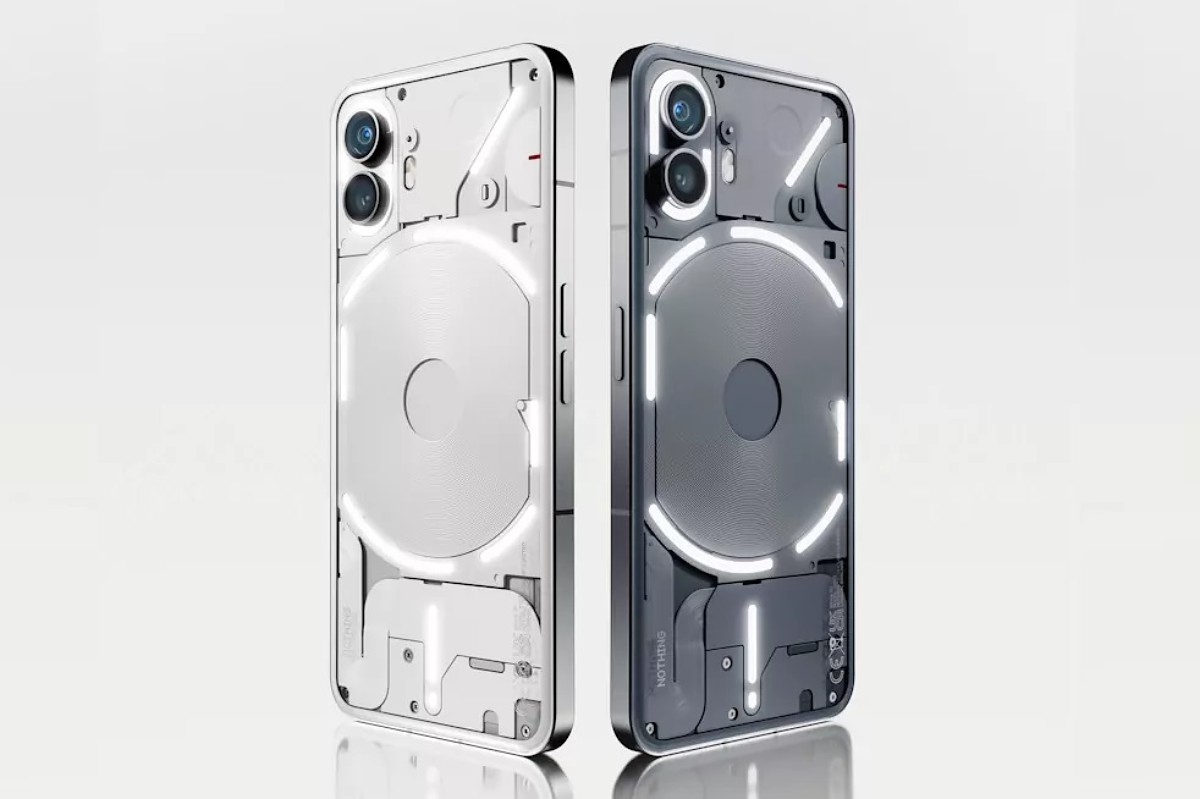 تصاویر رسمی Nothing Phone 2 در دو رنگ سفید و خاکستری منتشر شد