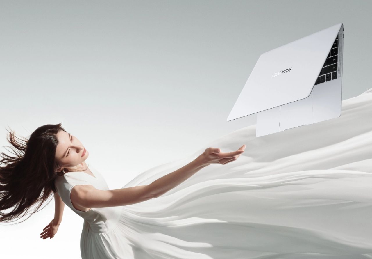 هواوی MateBook X Pro 2024 با وزن کمتر از ۱ کیلوگرم معرفی شد