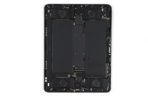 کالبدشکافی M4 iPad Pro
