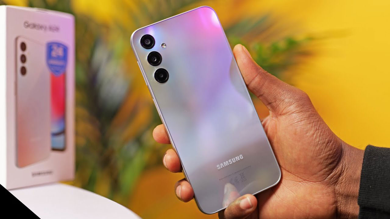 آپدیت جدید Galaxy A24 سامسونگ منتشر شد: اسفند ۱۴۰۳