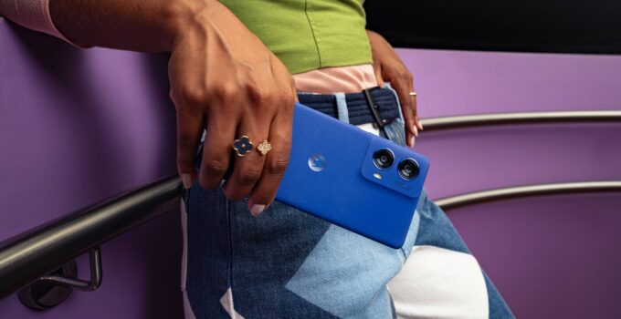 موتورولا Moto G96