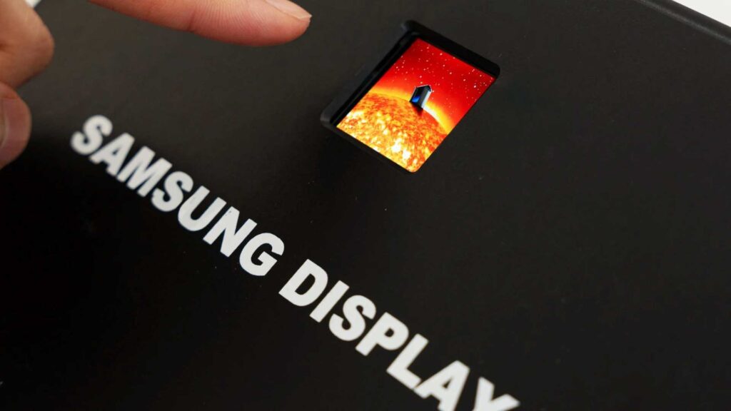 آیفون تاشدنی احتمالاً با نمایشگر پیشرفته Samsung Display عرضه میشود.