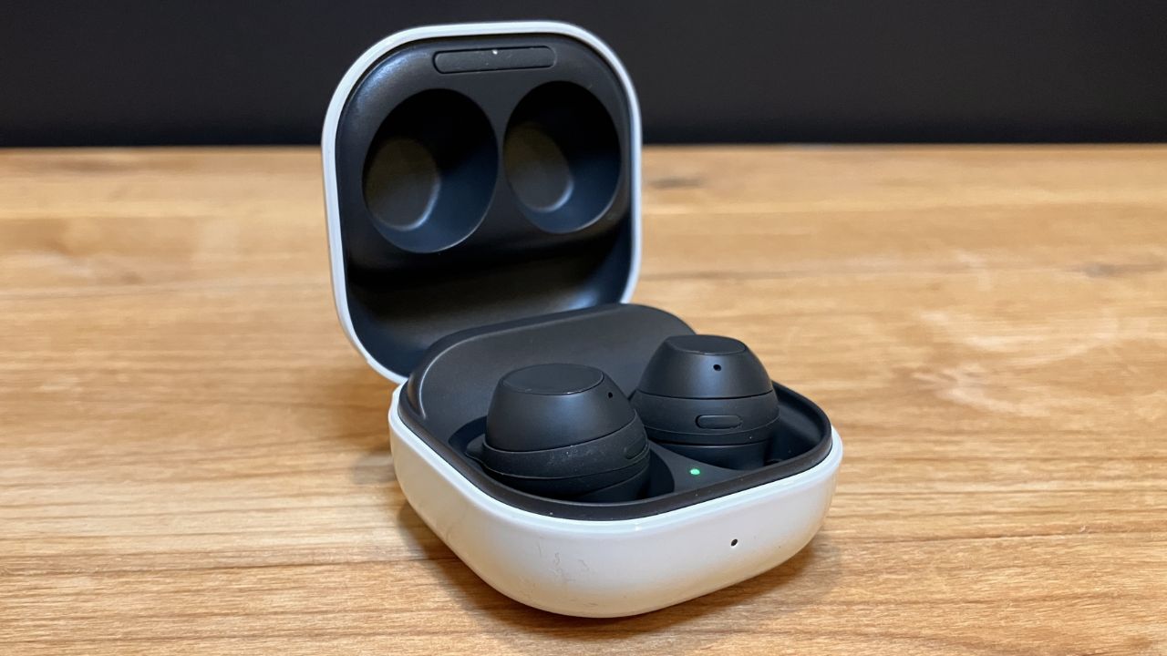 ایربادز Galaxy Buds Core