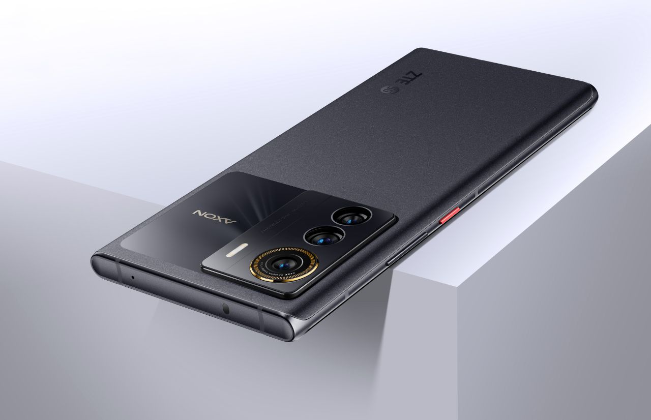گوشی ZTE Axon 50 با تراشه قدرتمند اسنپدراگون و نمایشگر ۱۴۴ هرتزی معرفی شد