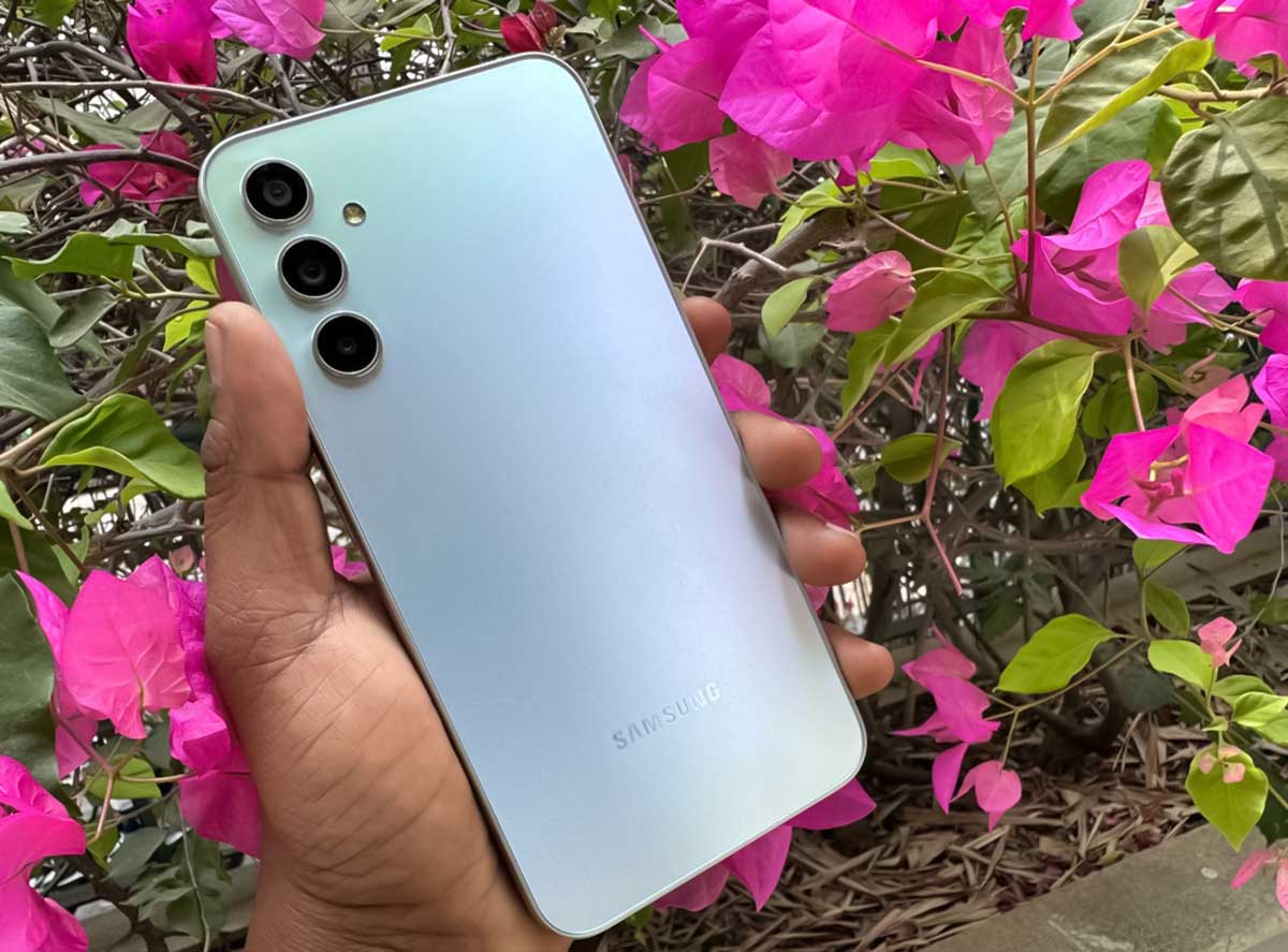 بررسی Galaxy A34
