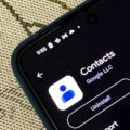 اپلیکیشن Contacts گوگل