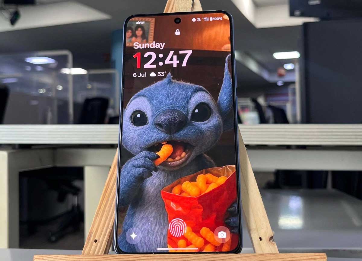 این گوشی OnePlus ارزان‌تر از Galaxy A36 بوده، باتری 7100mAh با شارژر ۸۰ وات دارد و تراشه آن هم قوی‌تر است!