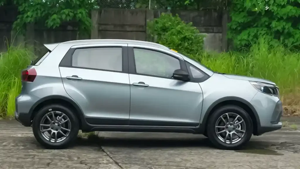 نمای جانبی بک X3 Pro