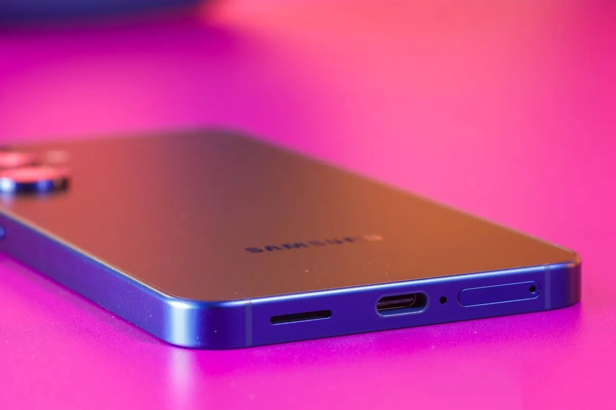گلکسی S26 پرو سامسونگ به باتری 4300mAh و نمایشگر ۶.۲ اینچی مجهز خواهد شد