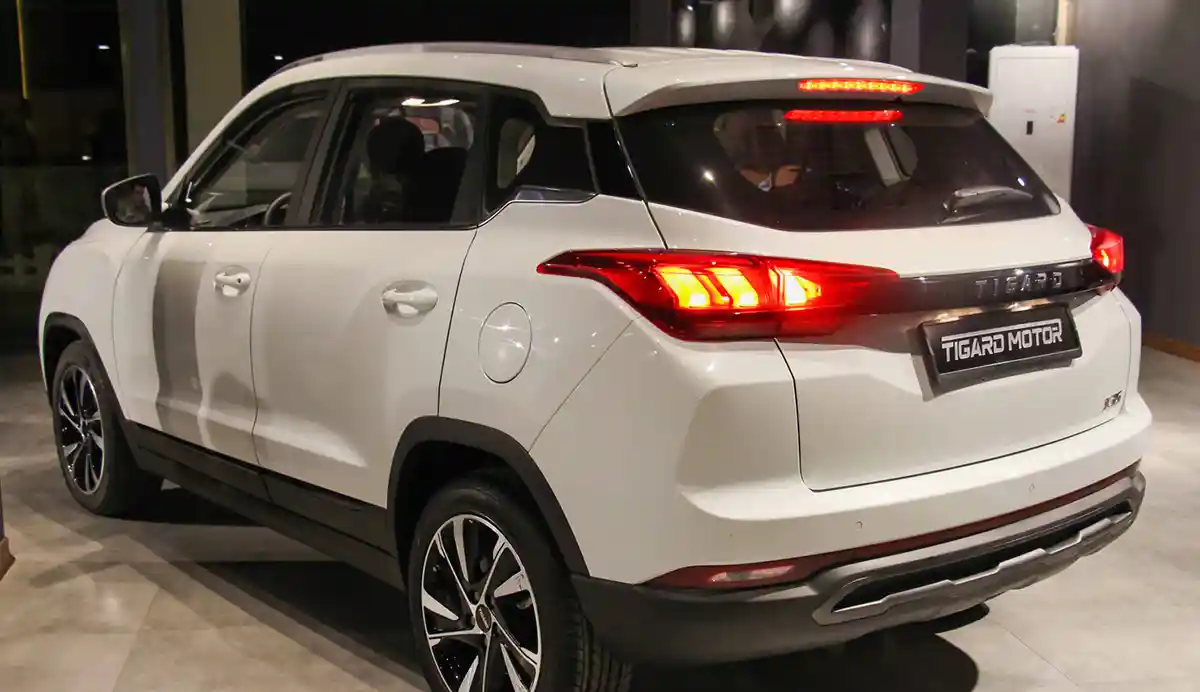 نمای عقب Tigrad X 4 Plus White