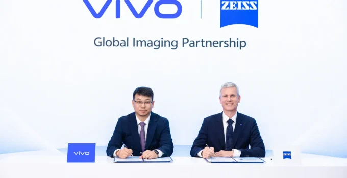 همکاری ویوو و ZEISS