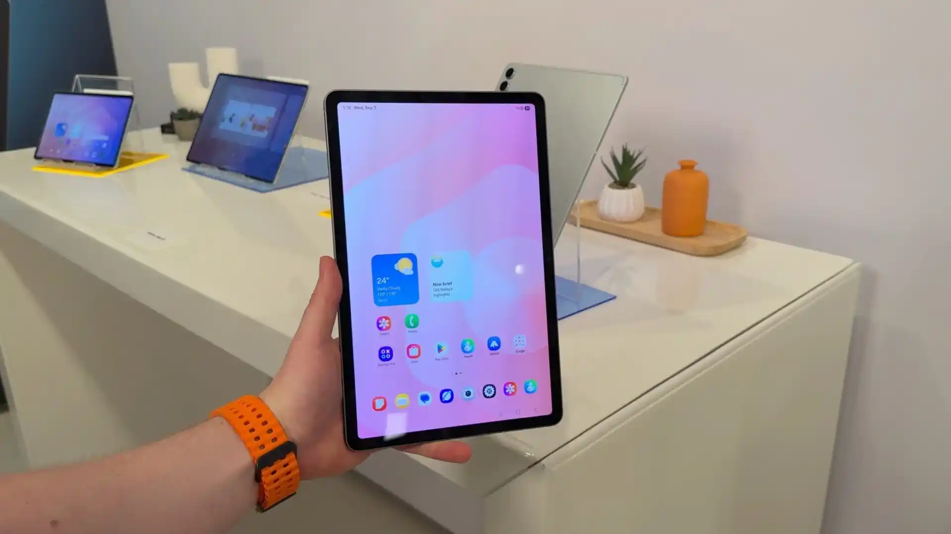 مدل پایه گلکسی Tab S11