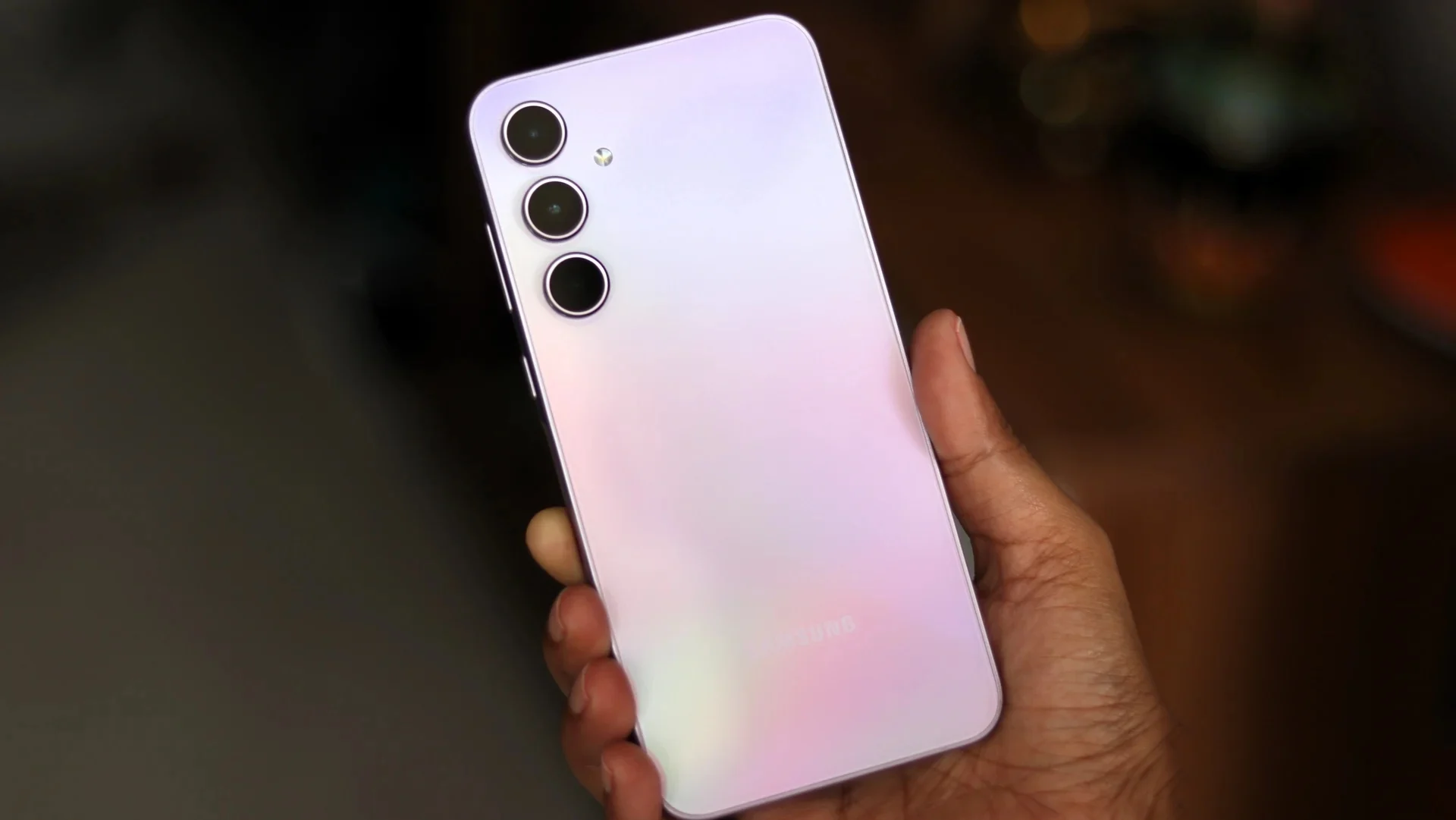 دومین آپدیت بتا One UI 8 برای گلکسی A35 سامسونگ با رفع ۵ باگ کلیدی منتشر شد