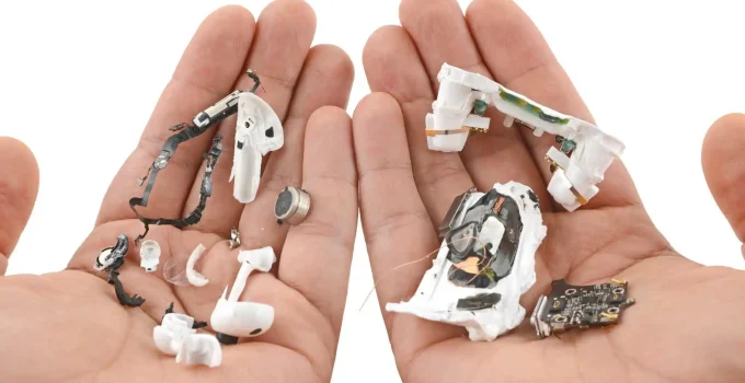 کالبدشکافی ایرپادز پرو ۳