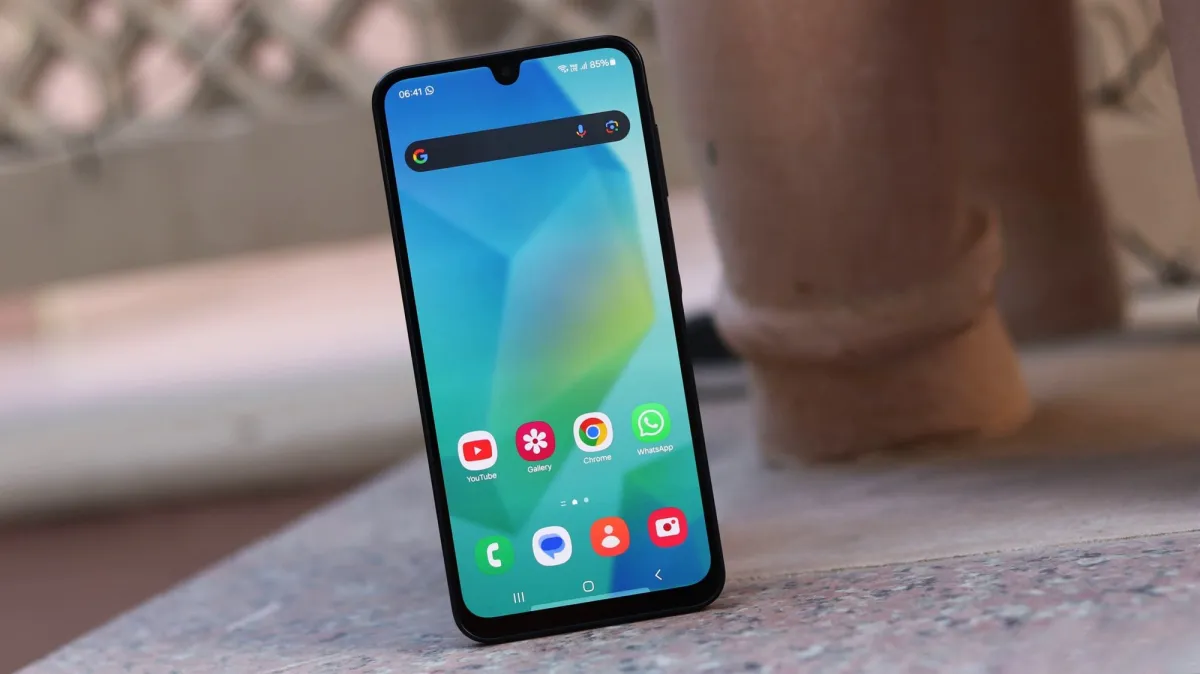 اولین گوشی گلکسی دریافتکننده آپدیت امنیتی نوامبر را باور نخواهید کرد!