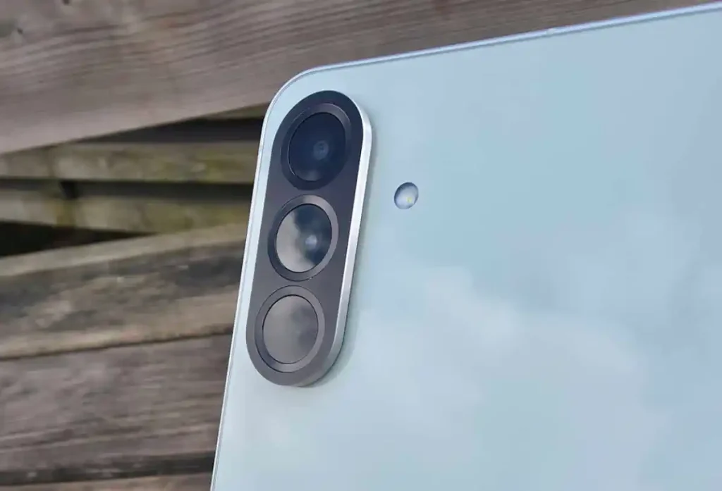 دوربین گلکسی A56