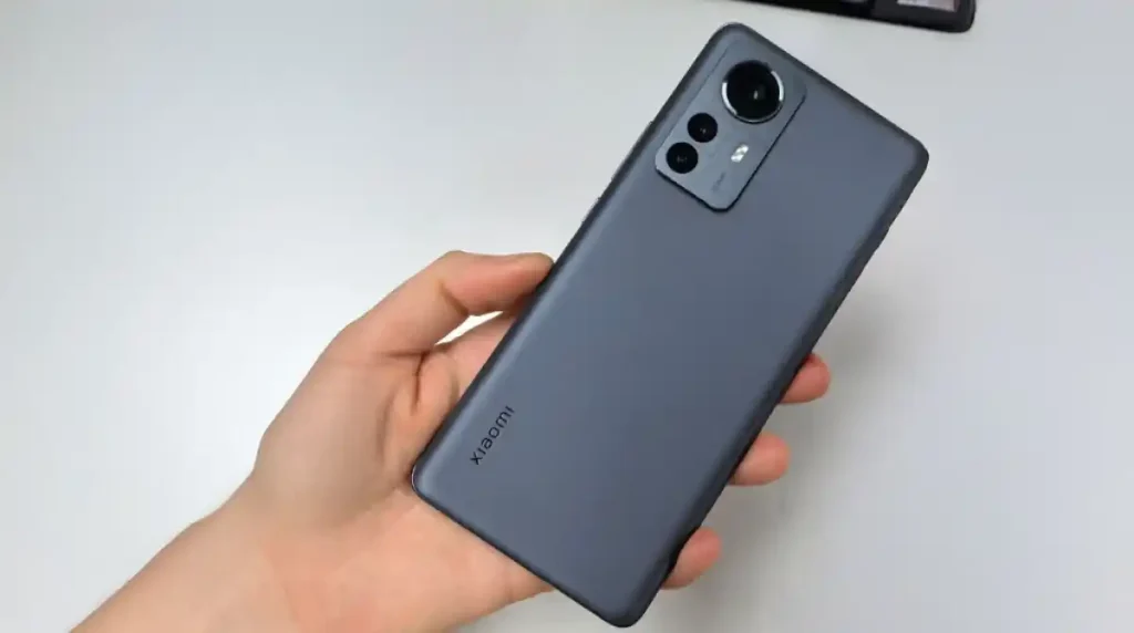 گوشی شیائومی ۱۲ پرو در لیست پایان پشتیبانی ۲۰۲۶