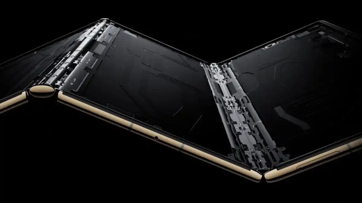 رقابت داغ گوشی‌های سه تکه؛ شیائومی هم وارد میدان می‌شود