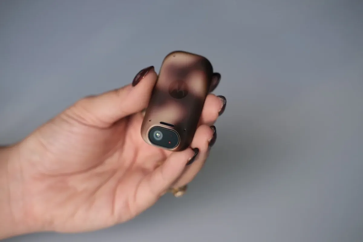 گجت پوشیدنی هوش مصنوعی موتورولا