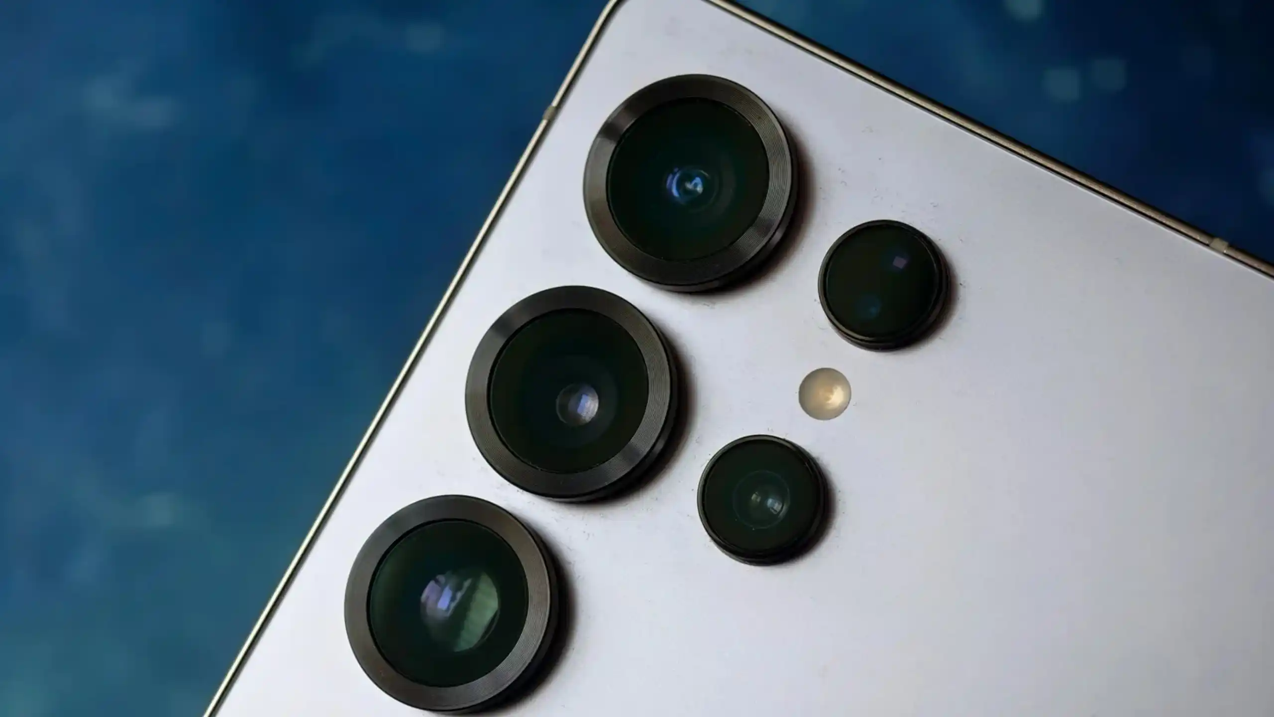 بهبود چشمگیر دوربین در آپدیت One UI 8.5 بتا ۴