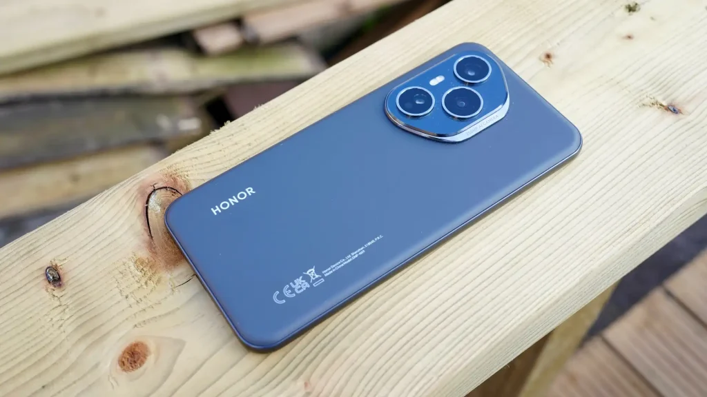 آنر ۴۰۰ پرو - رقیب مستفیم گلکسی S25 FE در ایران